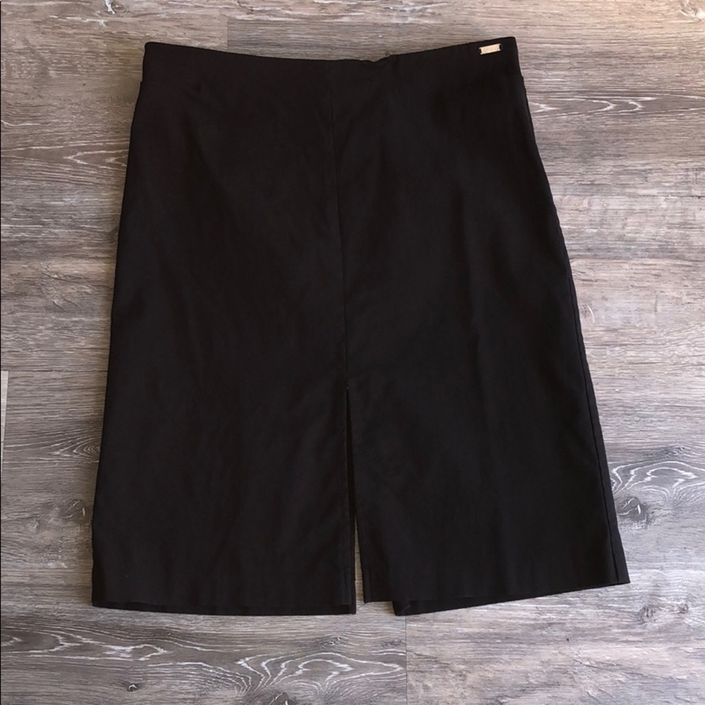 Guess black skirt with front and back slit